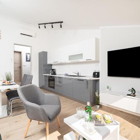 Apartment Gaia Labin  Extérieur photo